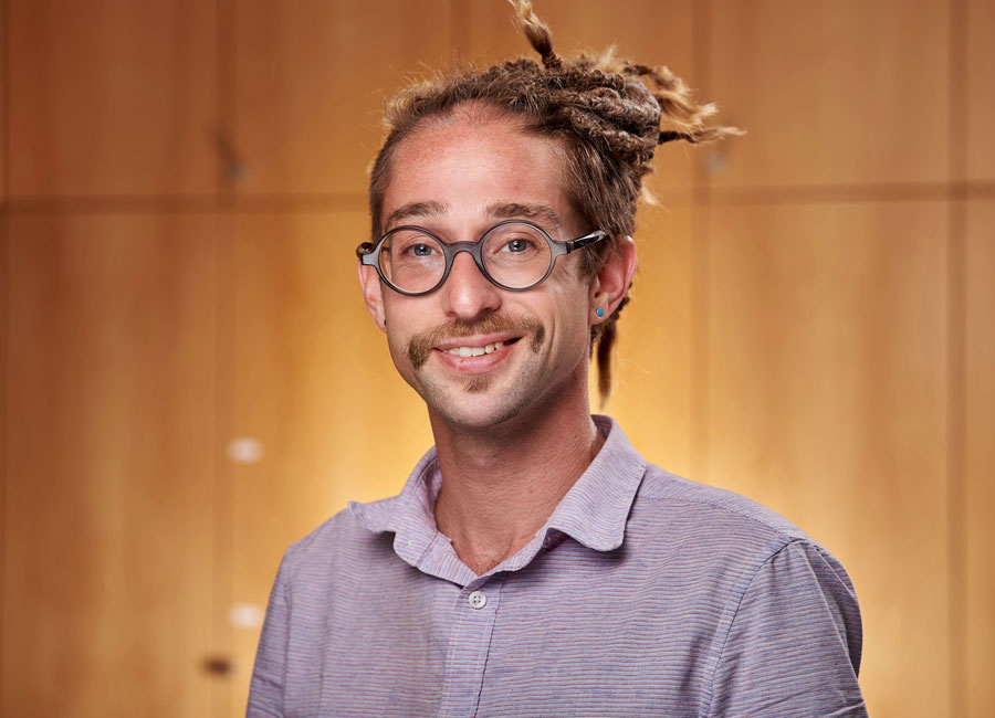 Erasmus-Gymnasium-Frankfurt-Portraits-niklas-fiedler